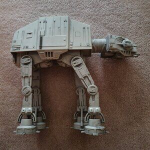 WOTC Star Wars AT-AT Imperial Walker Miniatures 2005